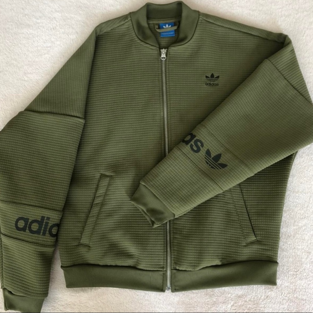 Adidas Army Green Quilted Bomber Jacket (ONLY WORN ONCE)